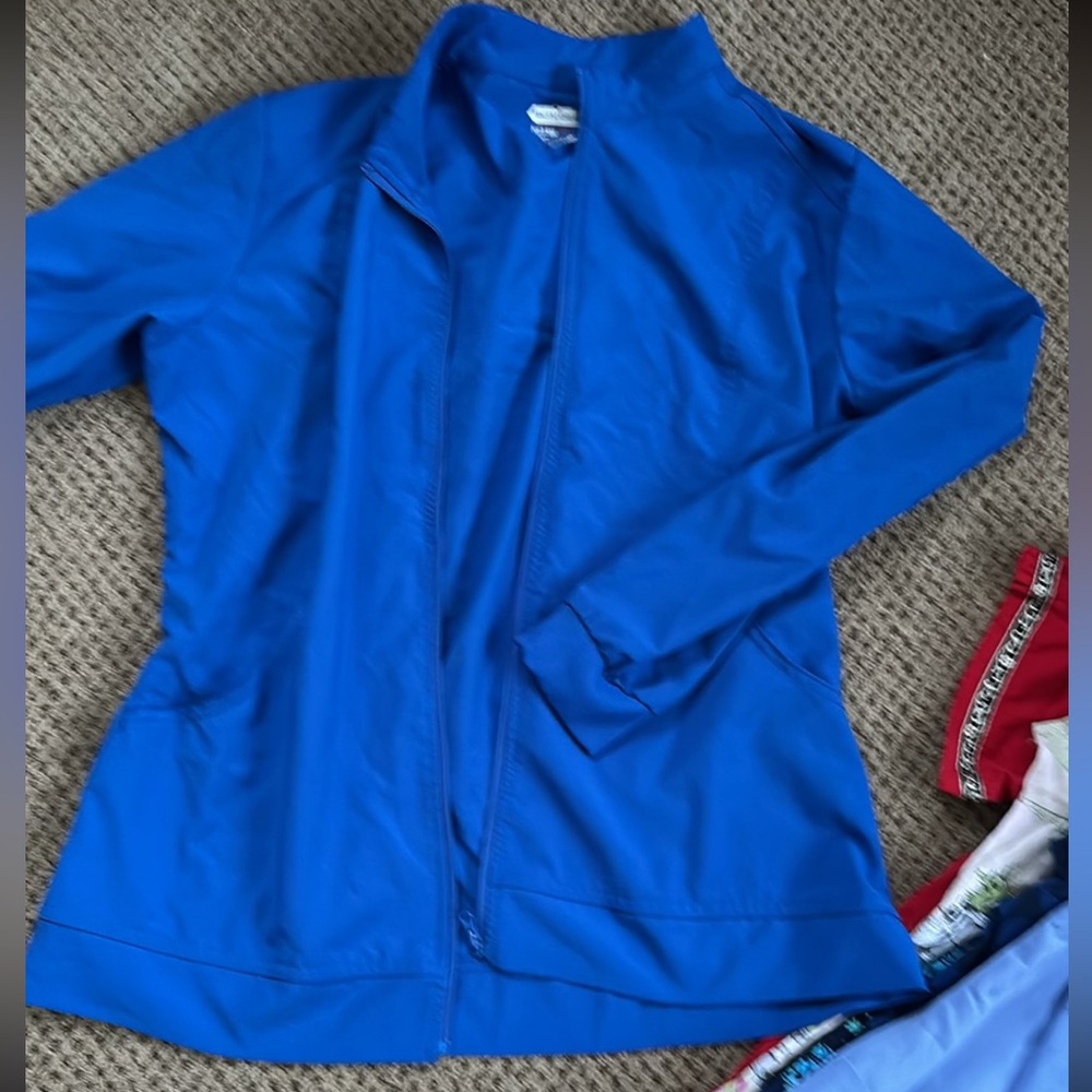 Scrub jacket, royal blue color. Size Large.